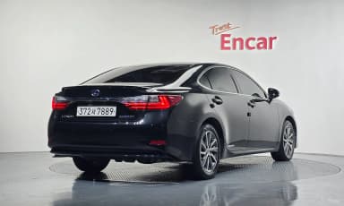 New ES300h