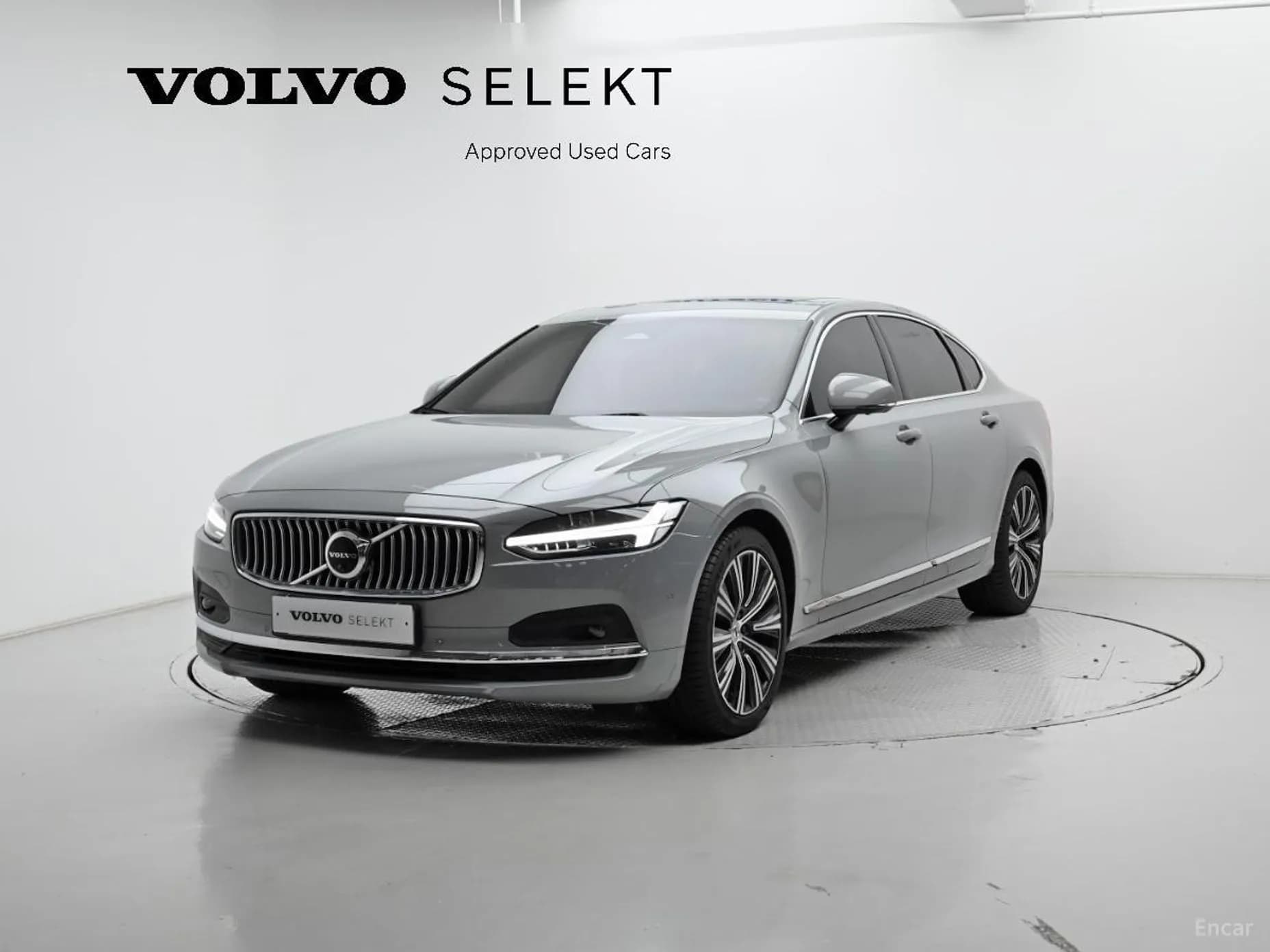S90