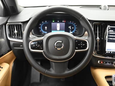 S90