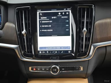 S90