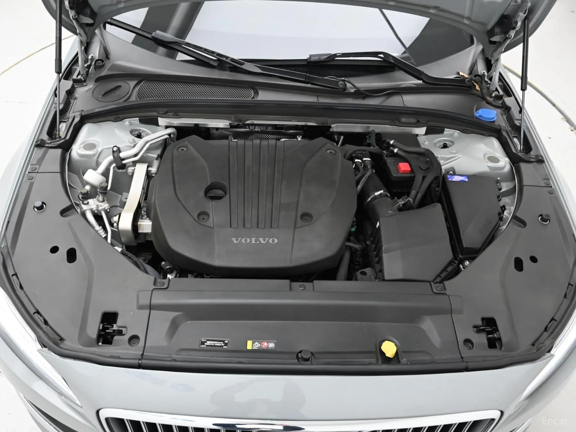 S90
