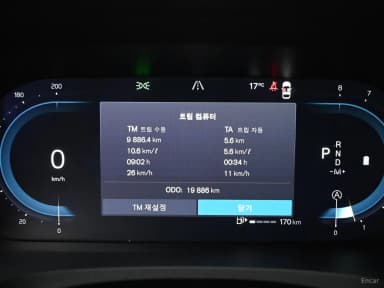 S90
