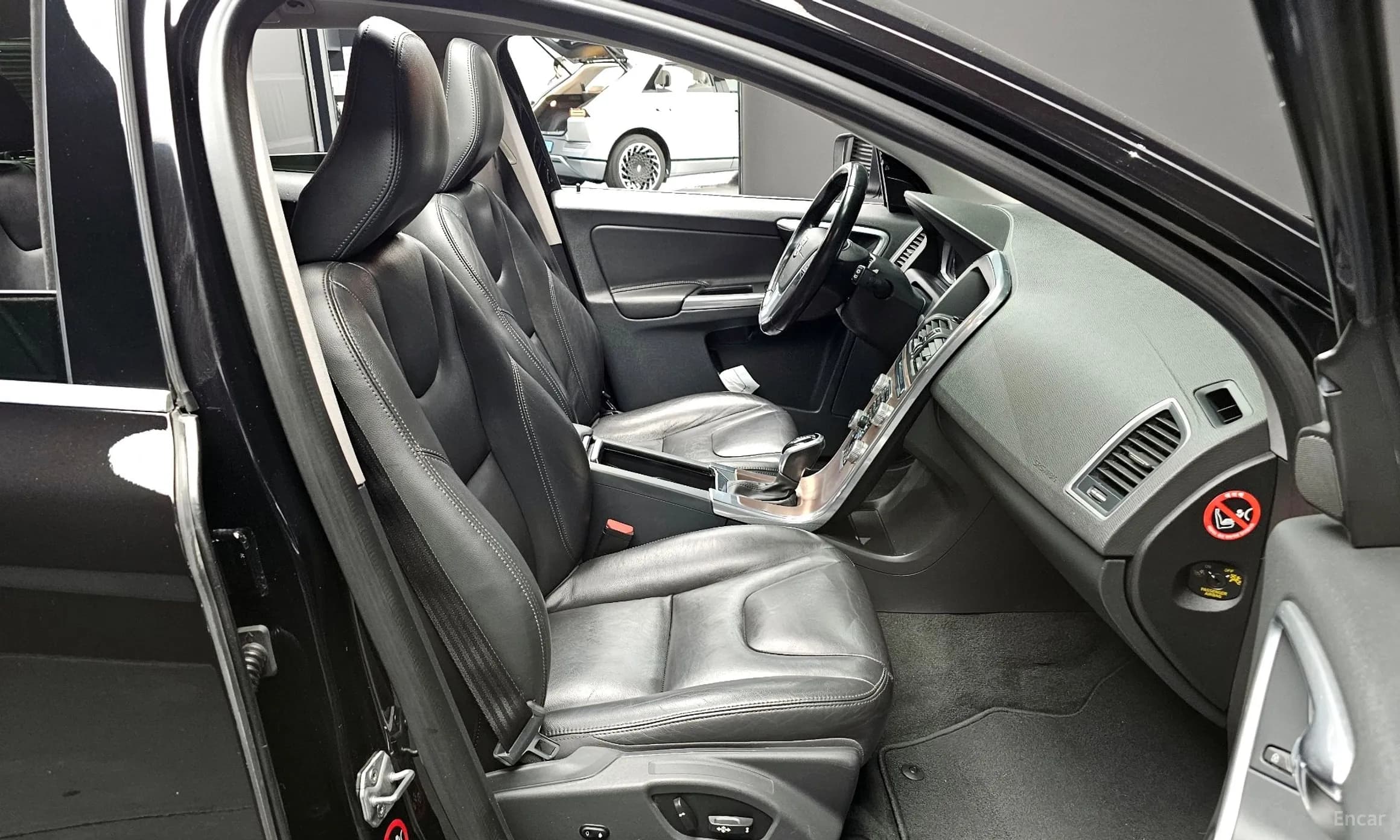 XC60