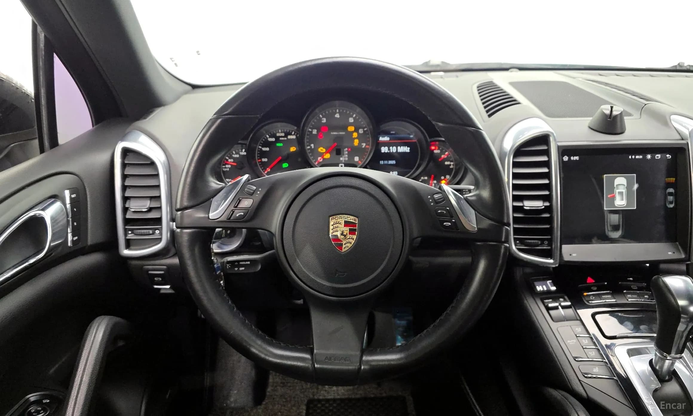 New Cayenne