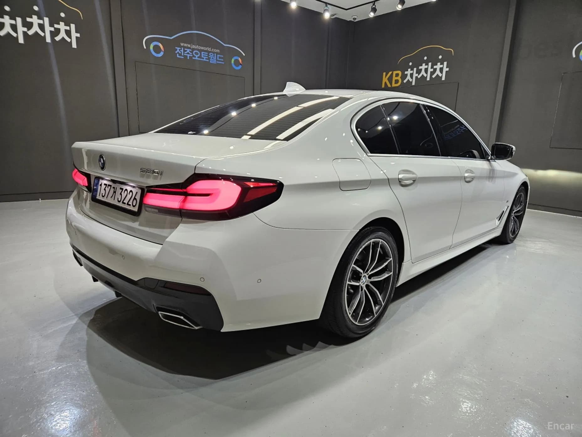 5 Series (G30)