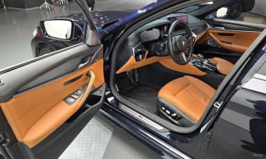 5 Series (G30)