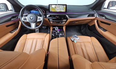 5 Series (G30)