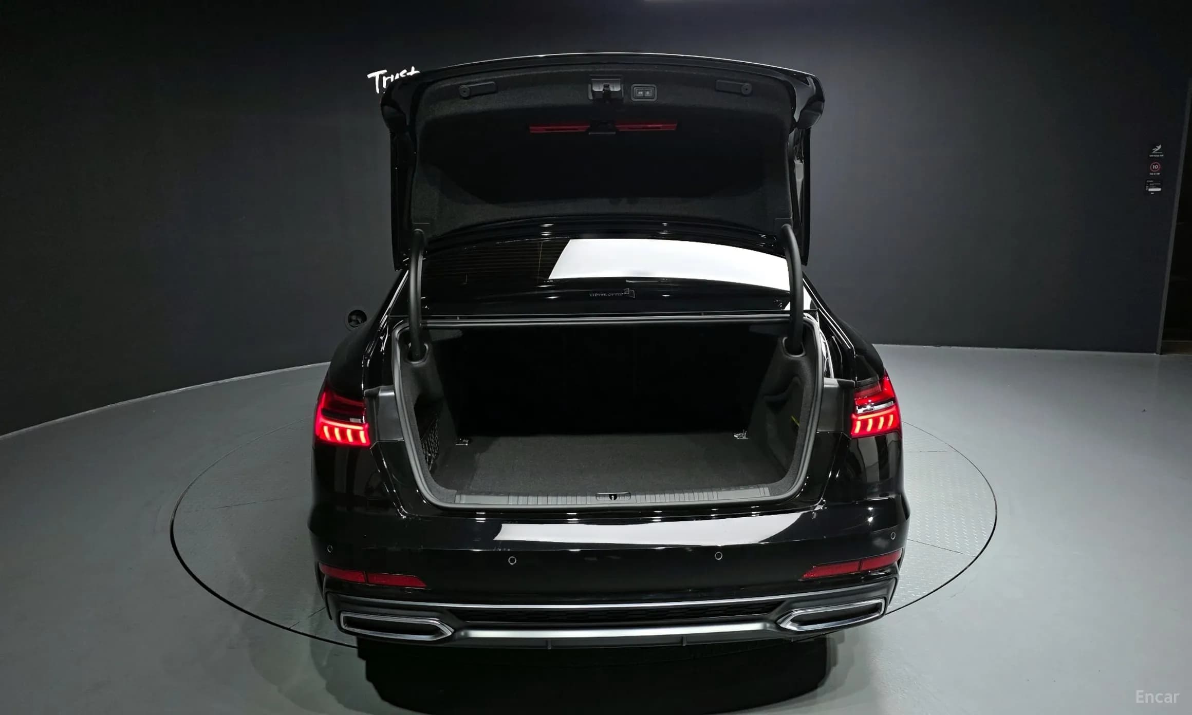 A6 (C8)