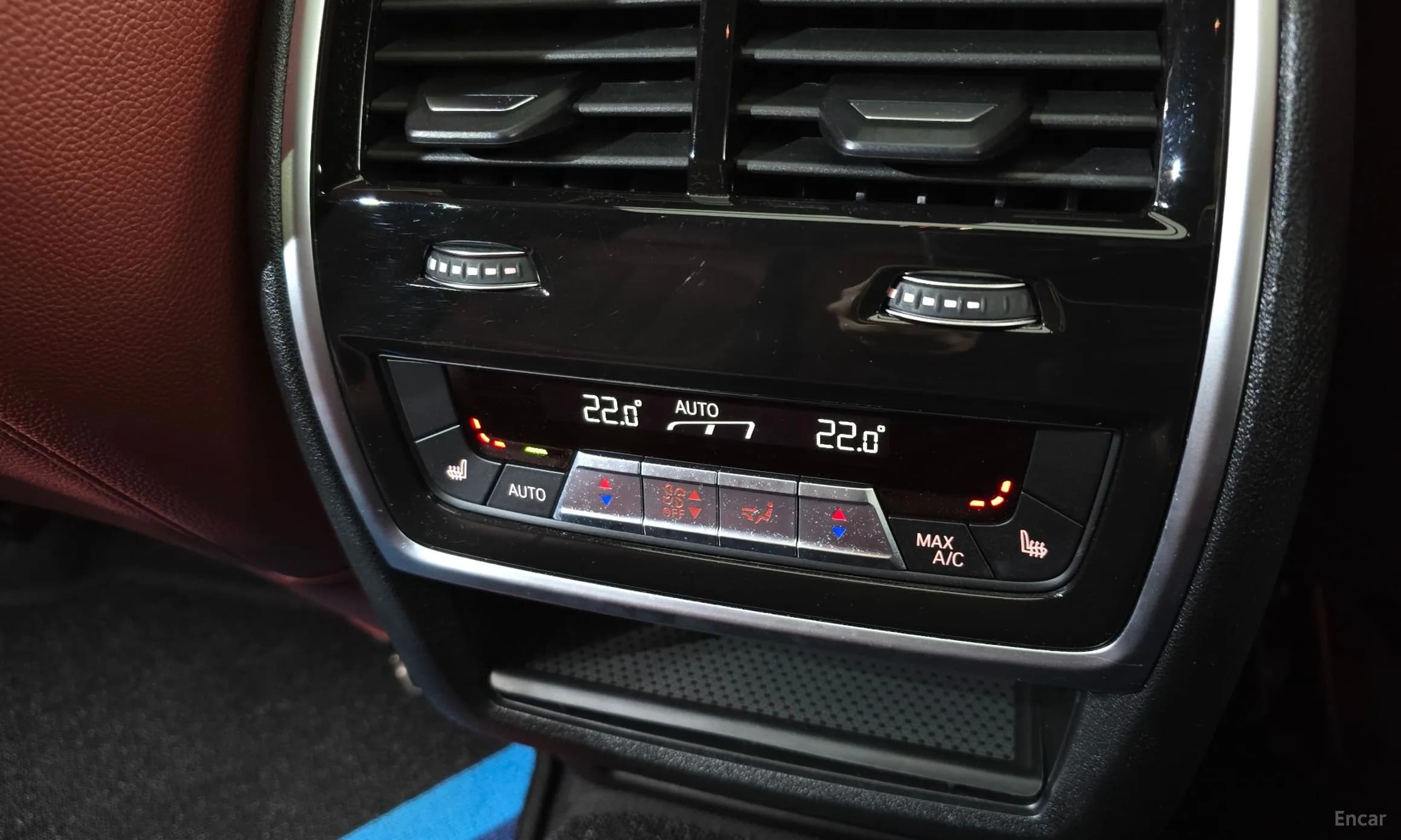 X6 (G06)