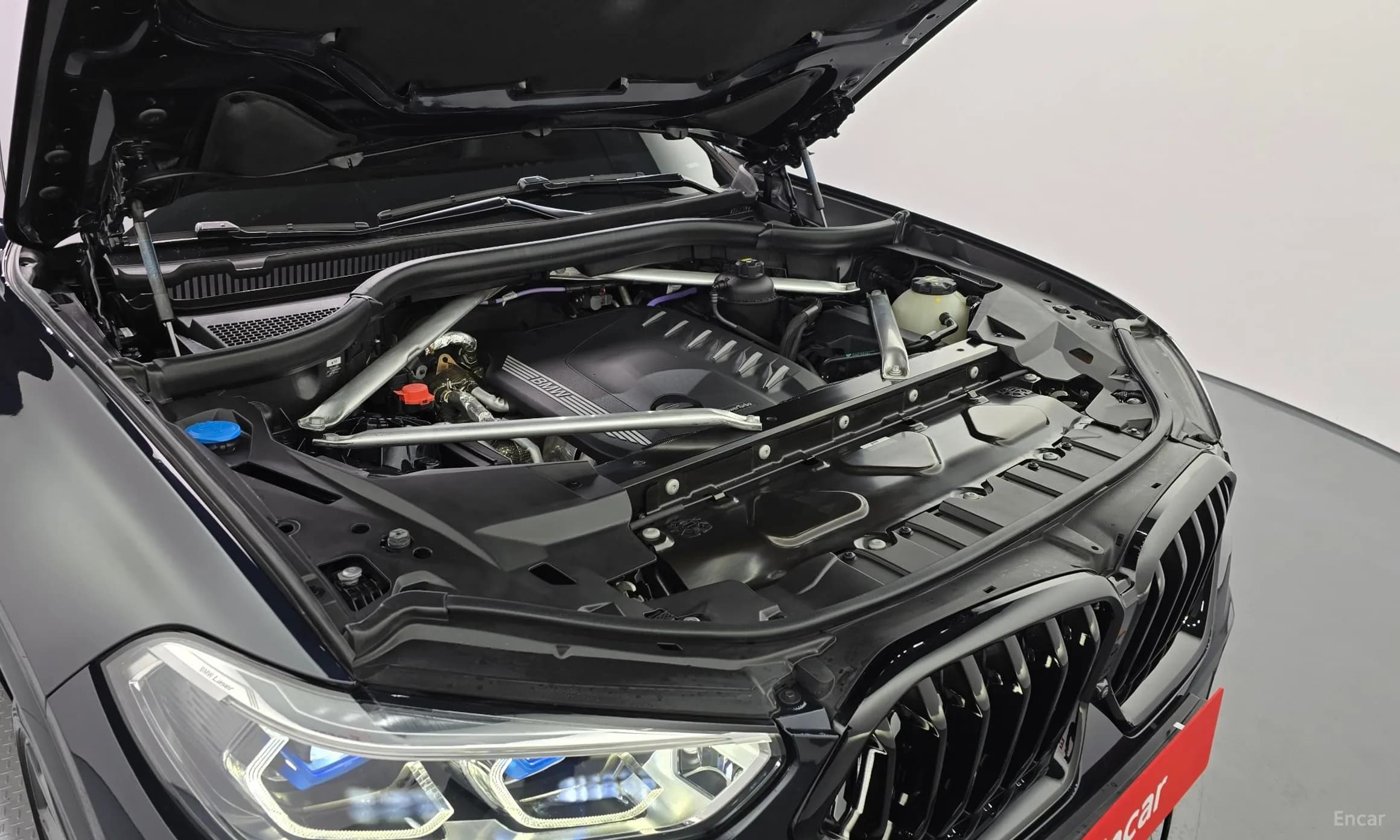 X6 (G06)