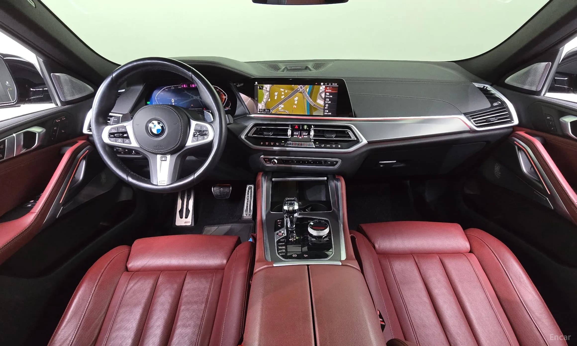 X6 (G06)