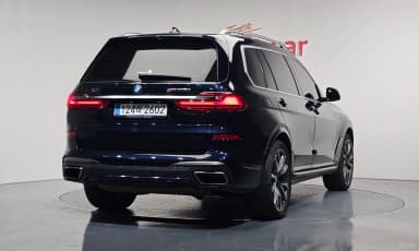 X7 (G07)