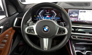 X7 (G07)