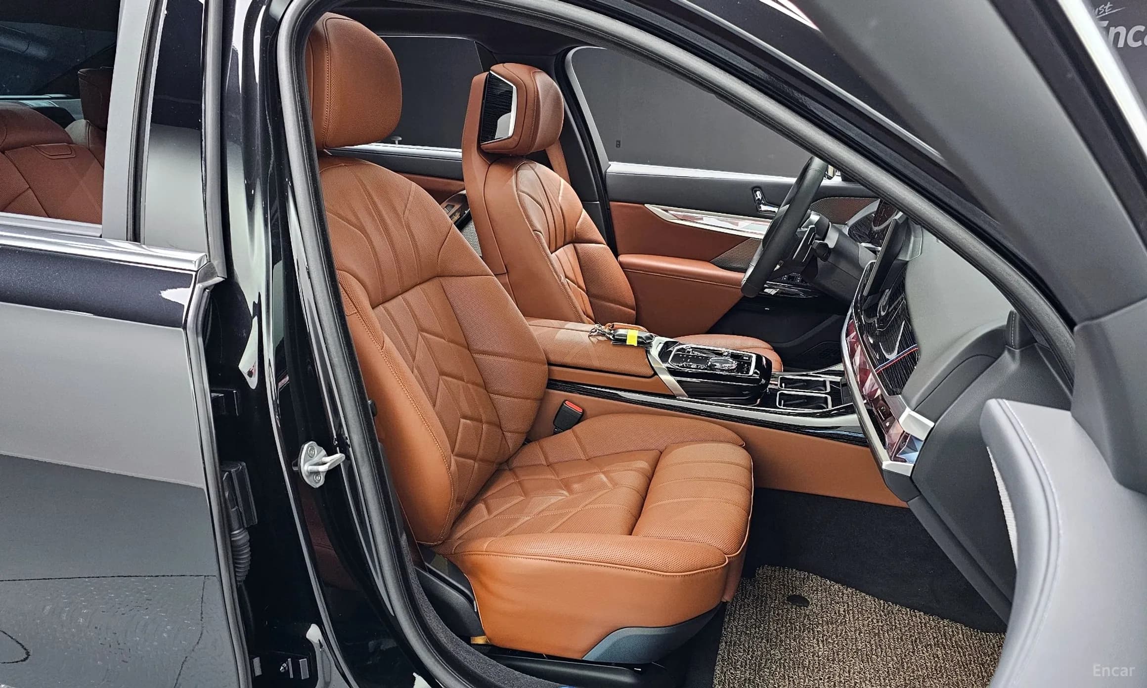 7 Series (G70)