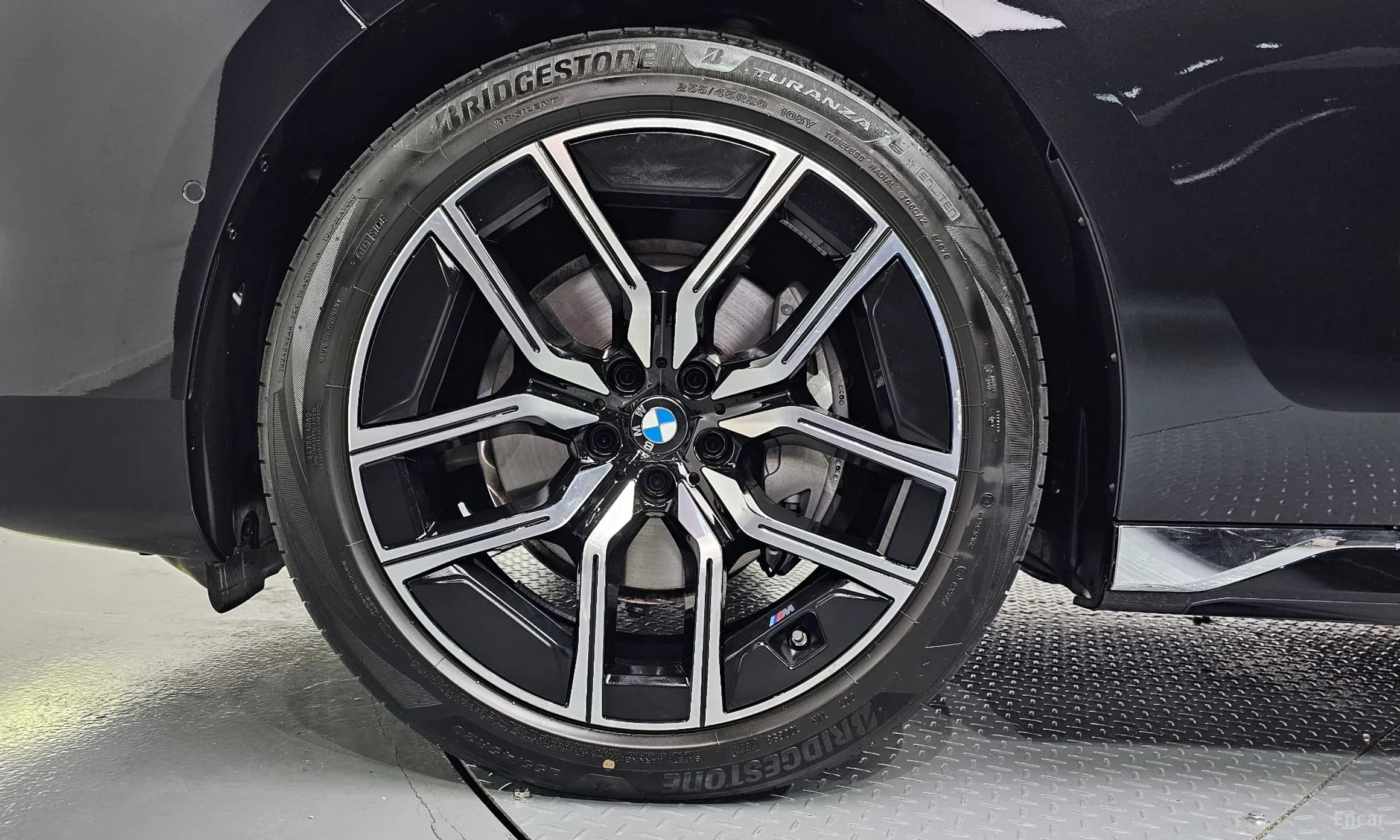 7 Series (G70)