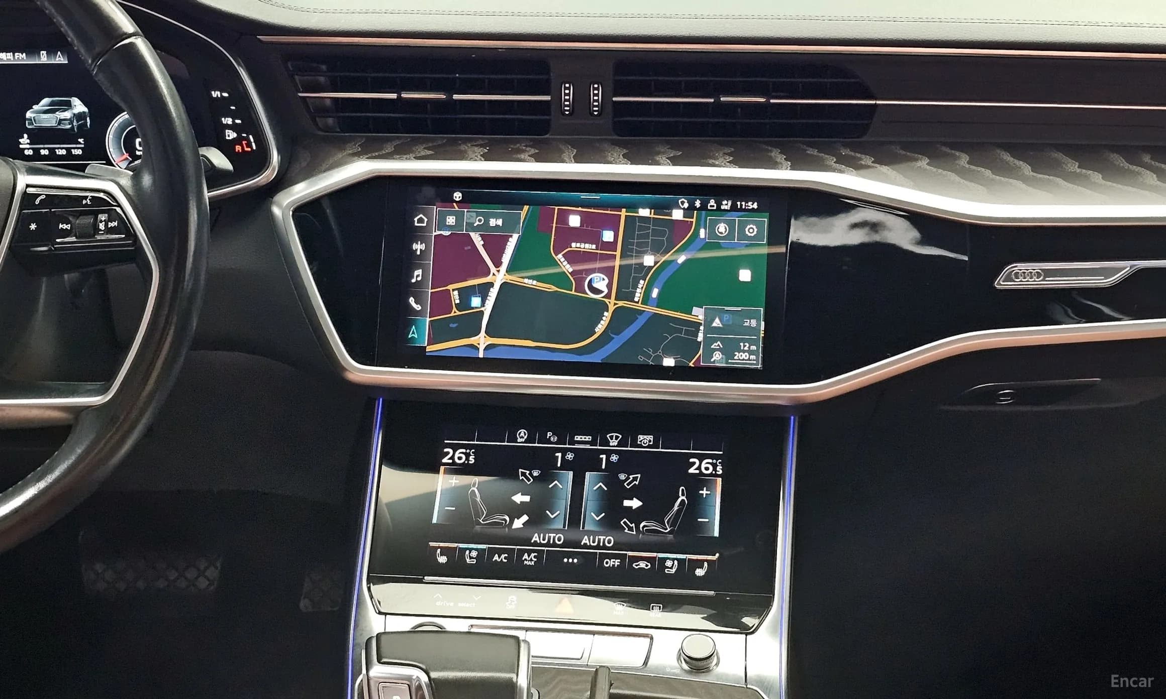 A6 (C8)