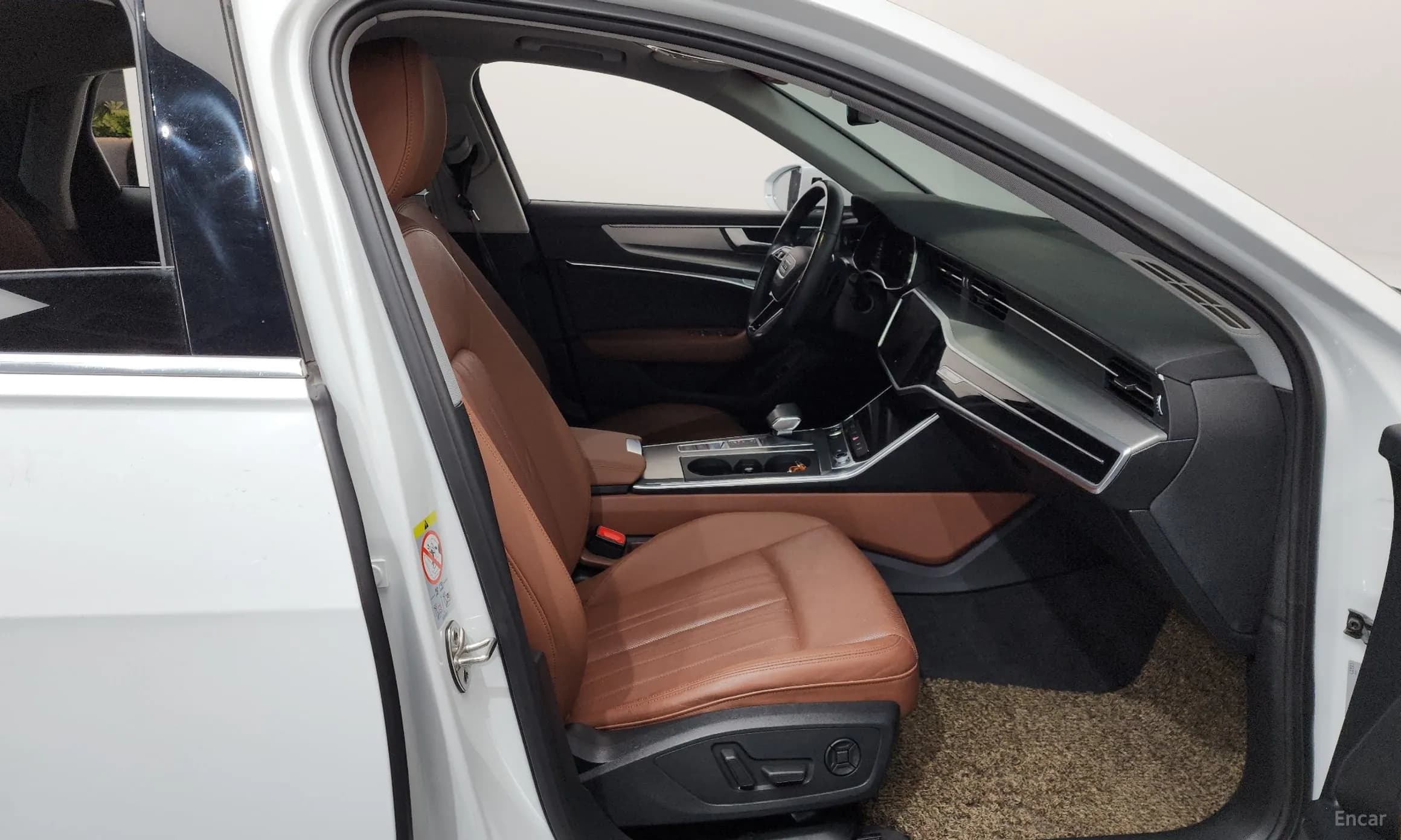 A6 (C8)
