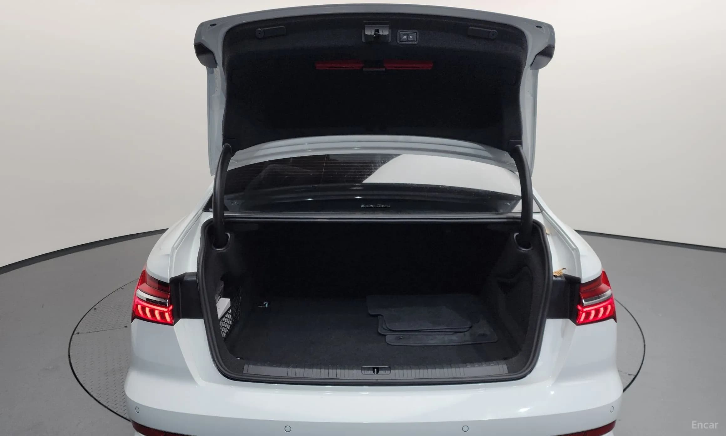 A6 (C8)