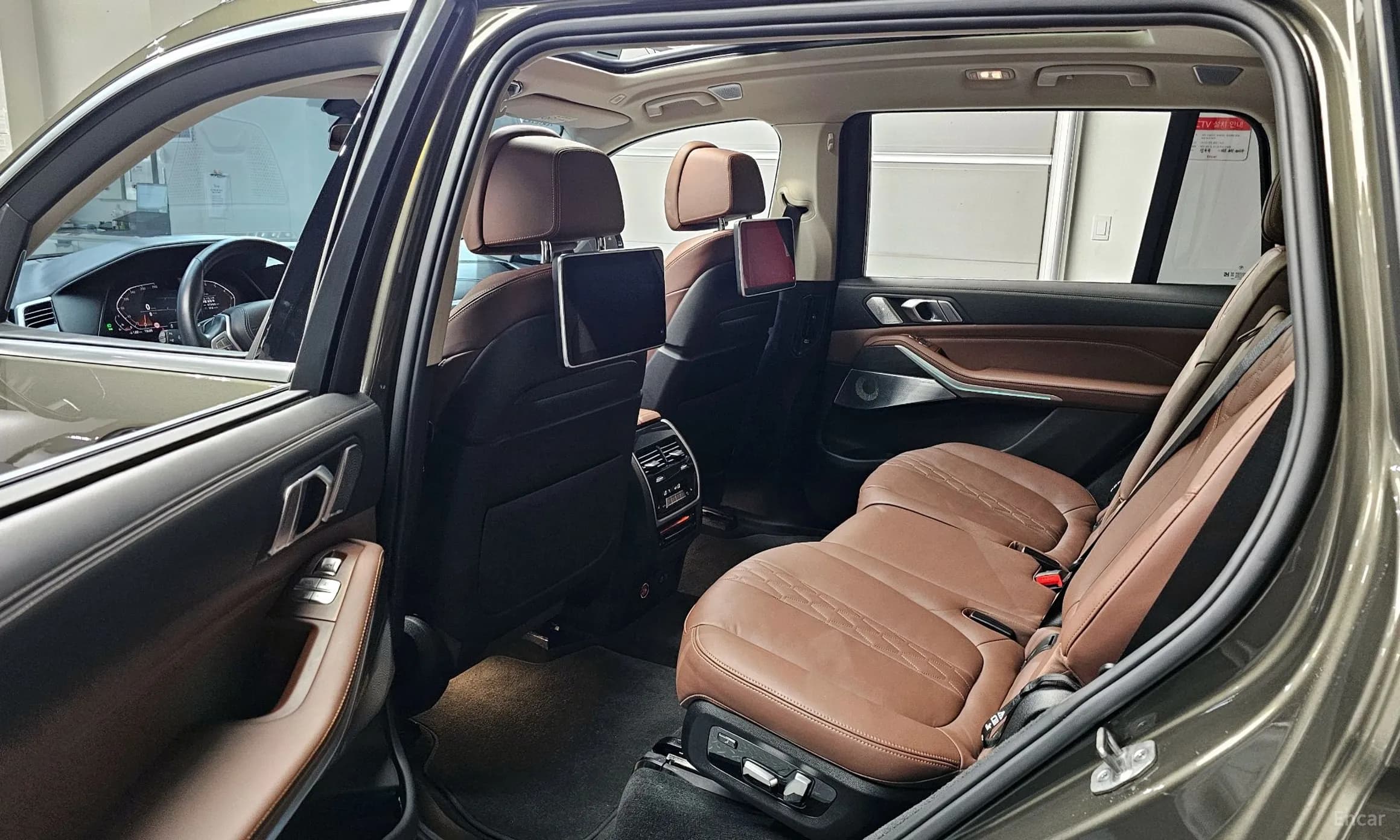X7 (G07)