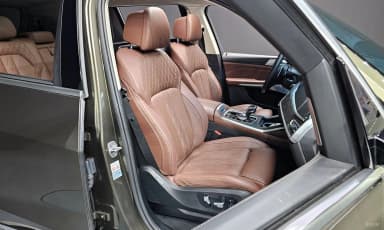 X7 (G07)