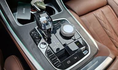 X7 (G07)