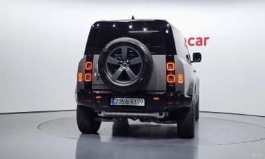 Defender (L663)