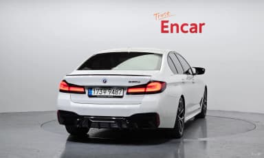 5 Series (G30)