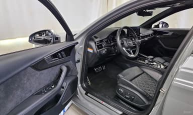 S4 (B9)