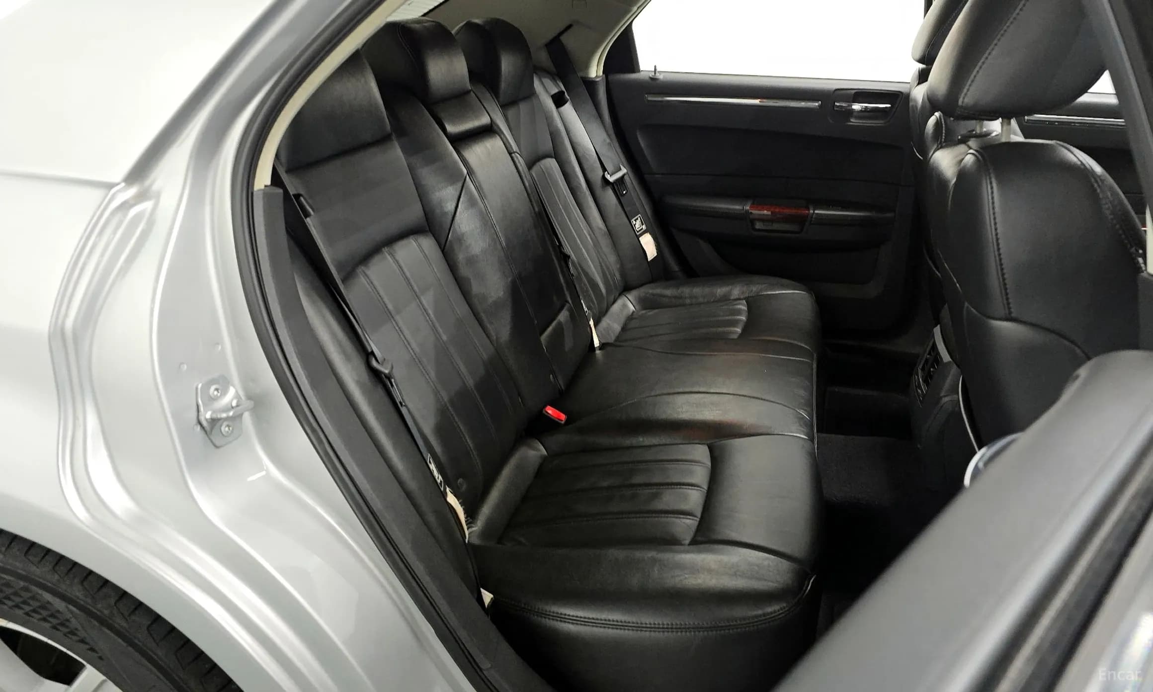 300C
