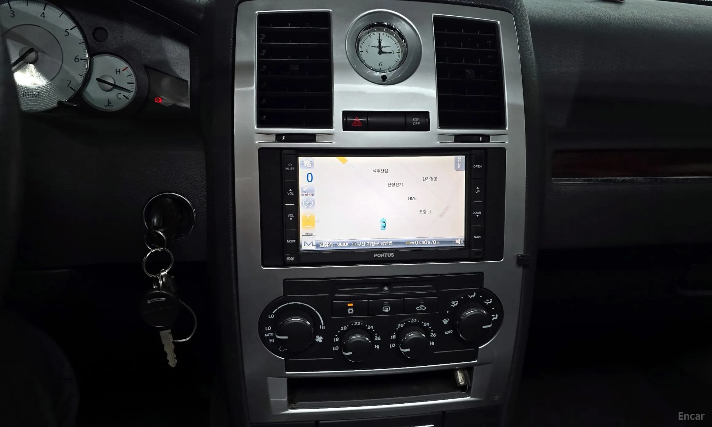 300C