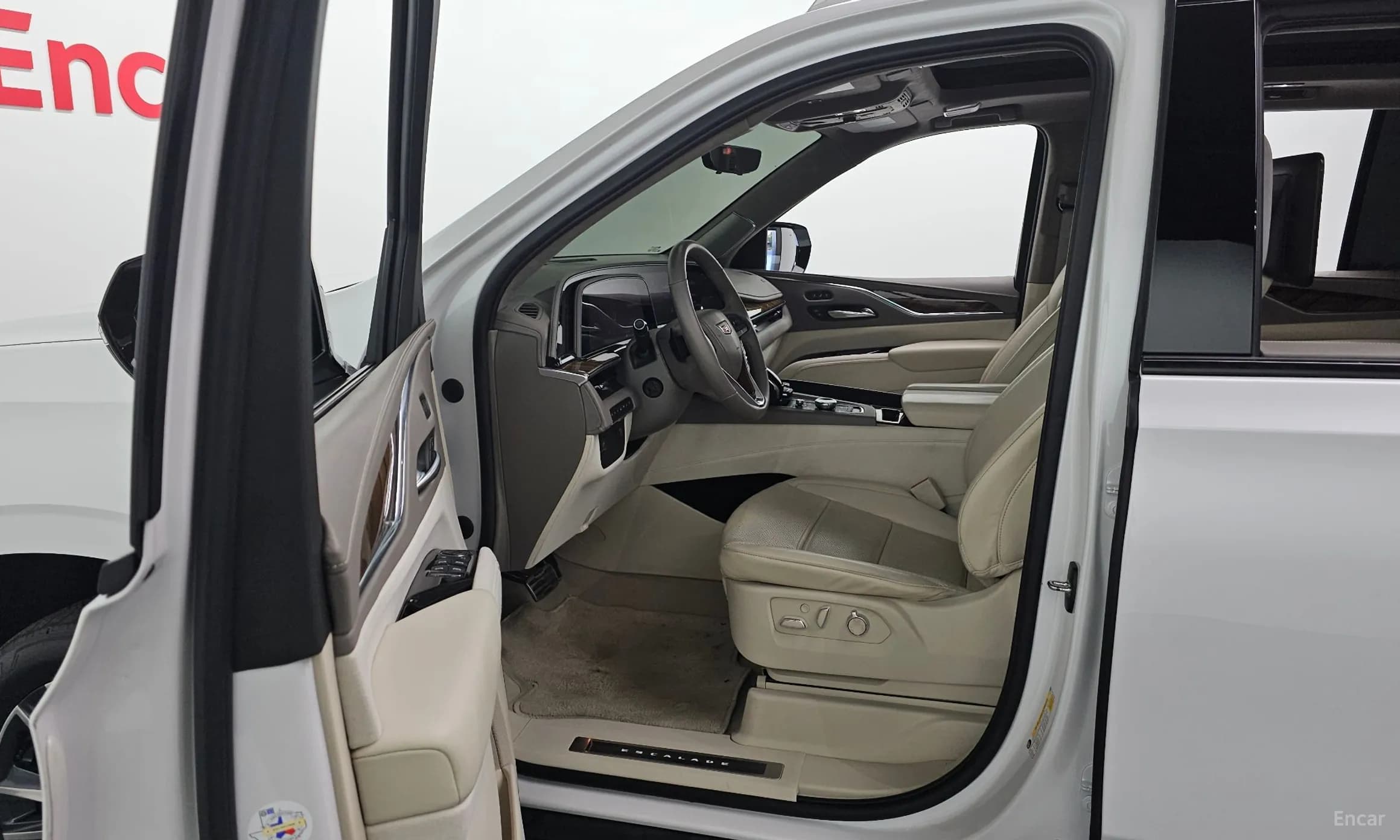 Escalade 5th Generation