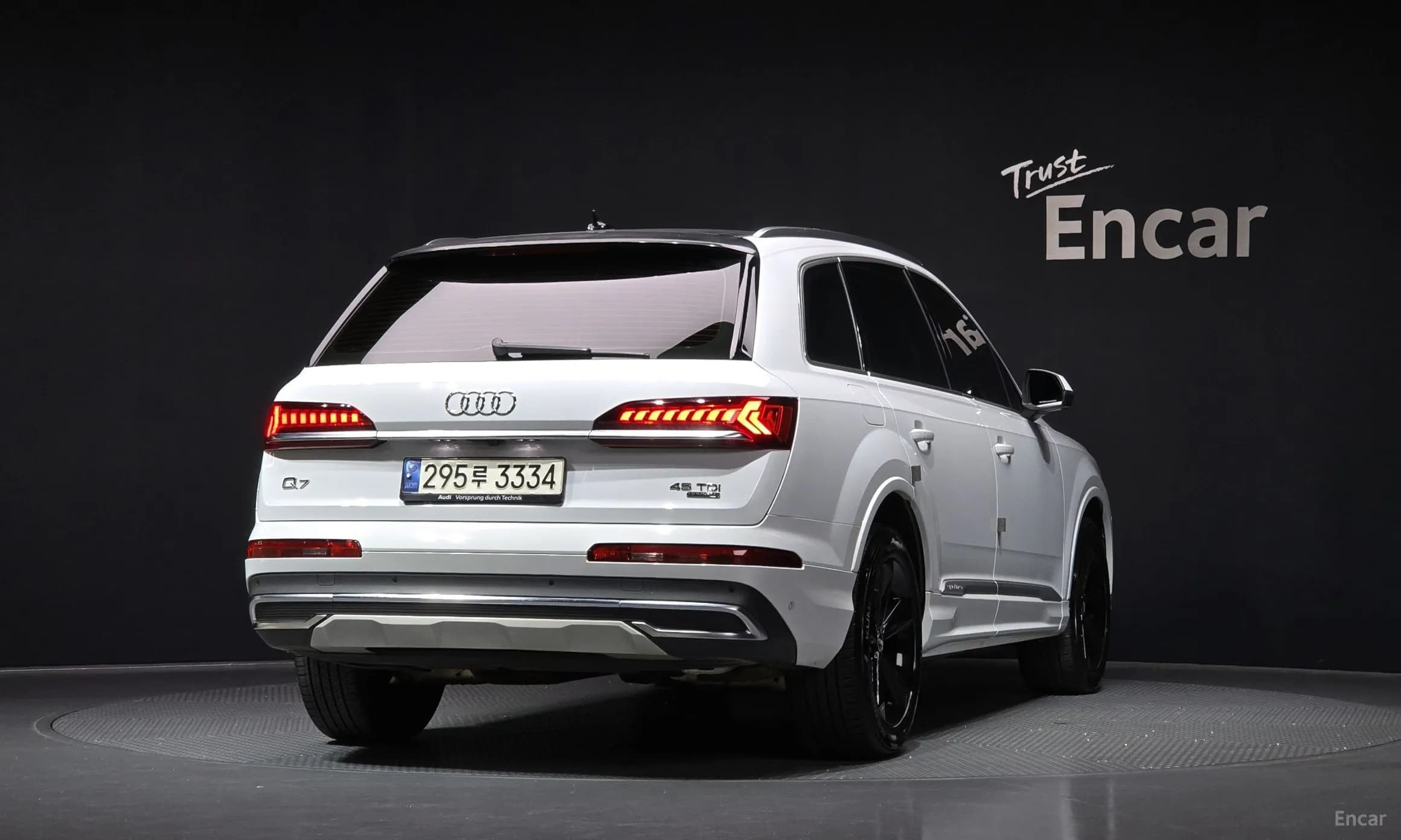 Q7 (4M)