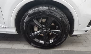 Q7 (4M)