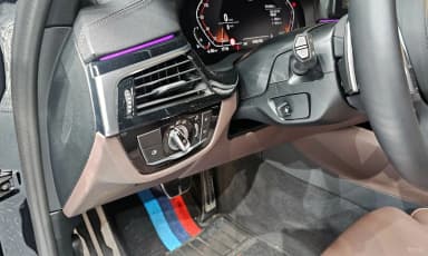 5 Series (G30)