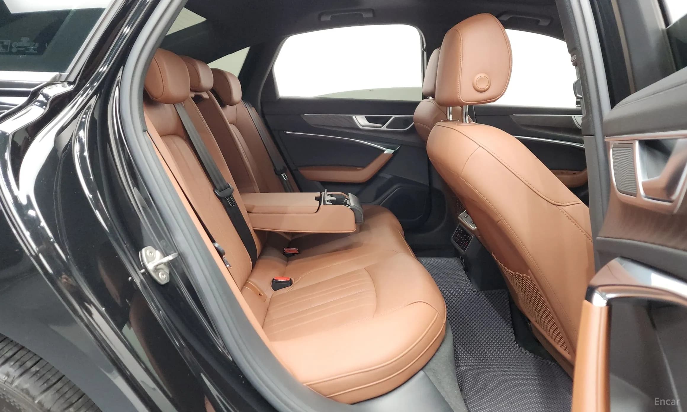 A6 (C8)