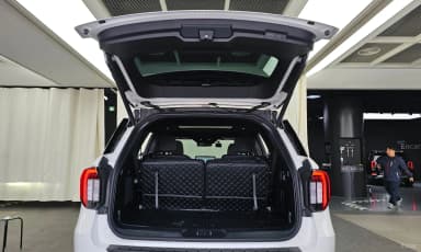 Explorer 6th Generation