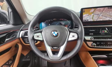 5 Series (G30)
