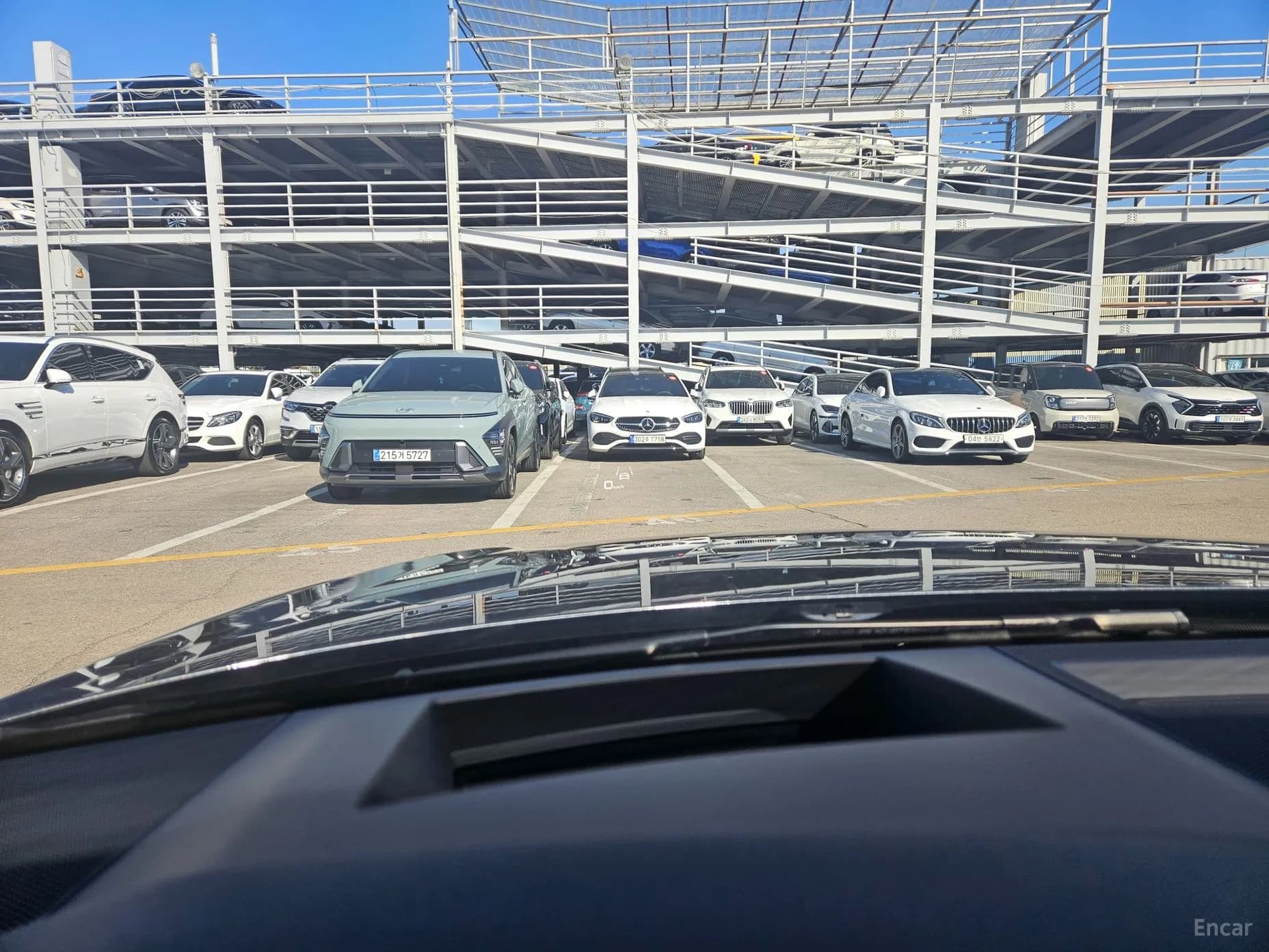 A6 (C8)