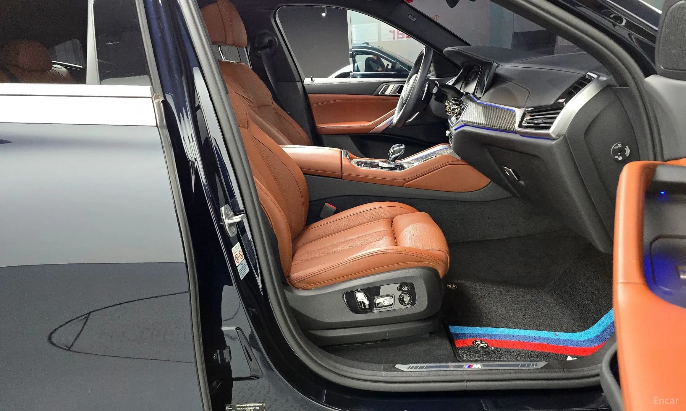 X6 (G06)