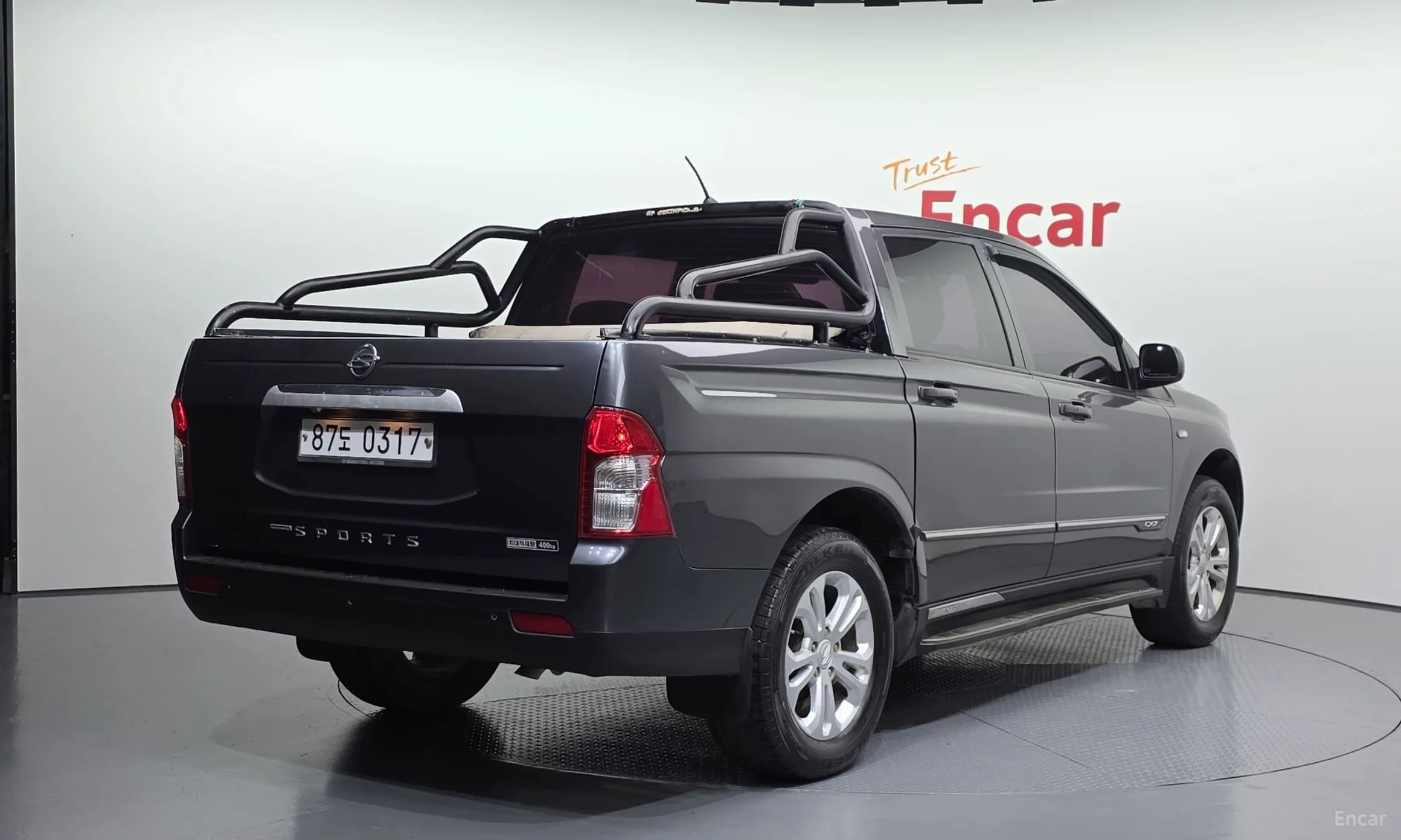Korando Sports