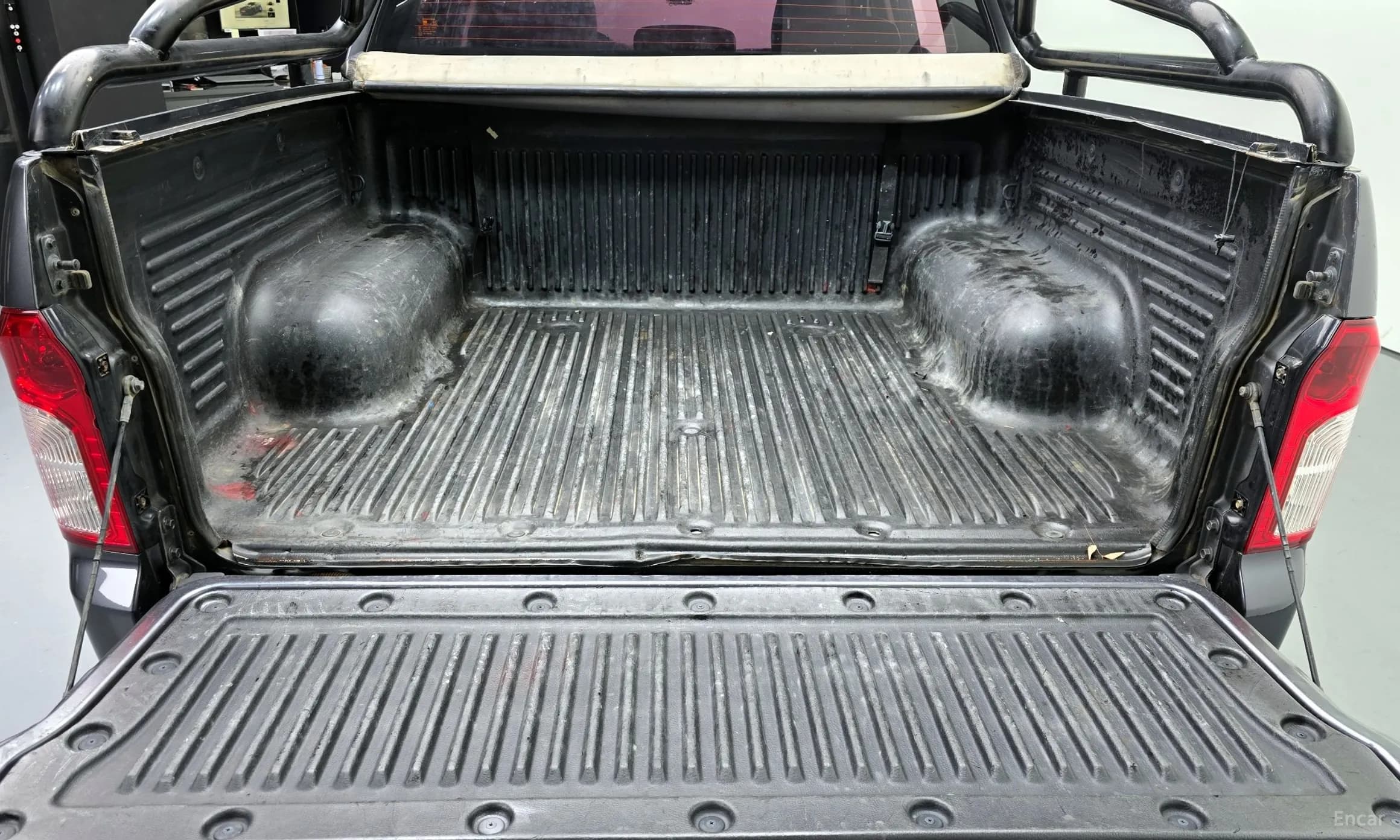 Korando Sports