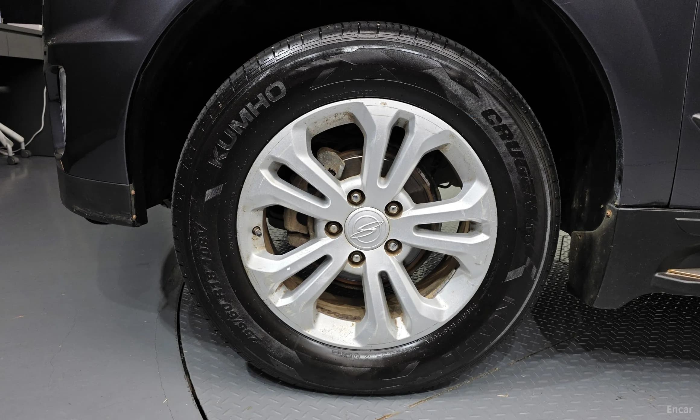 Korando Sports