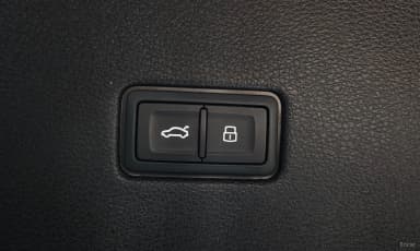 Q8 (4M)