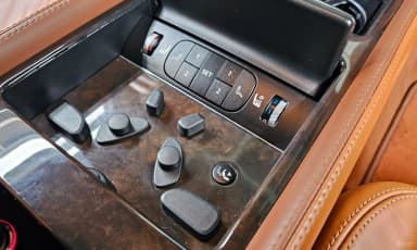 Flying Spur Gen 1