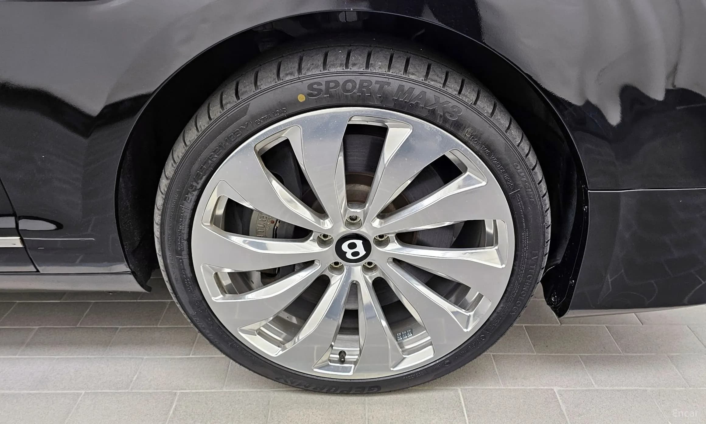 Flying Spur Gen 1