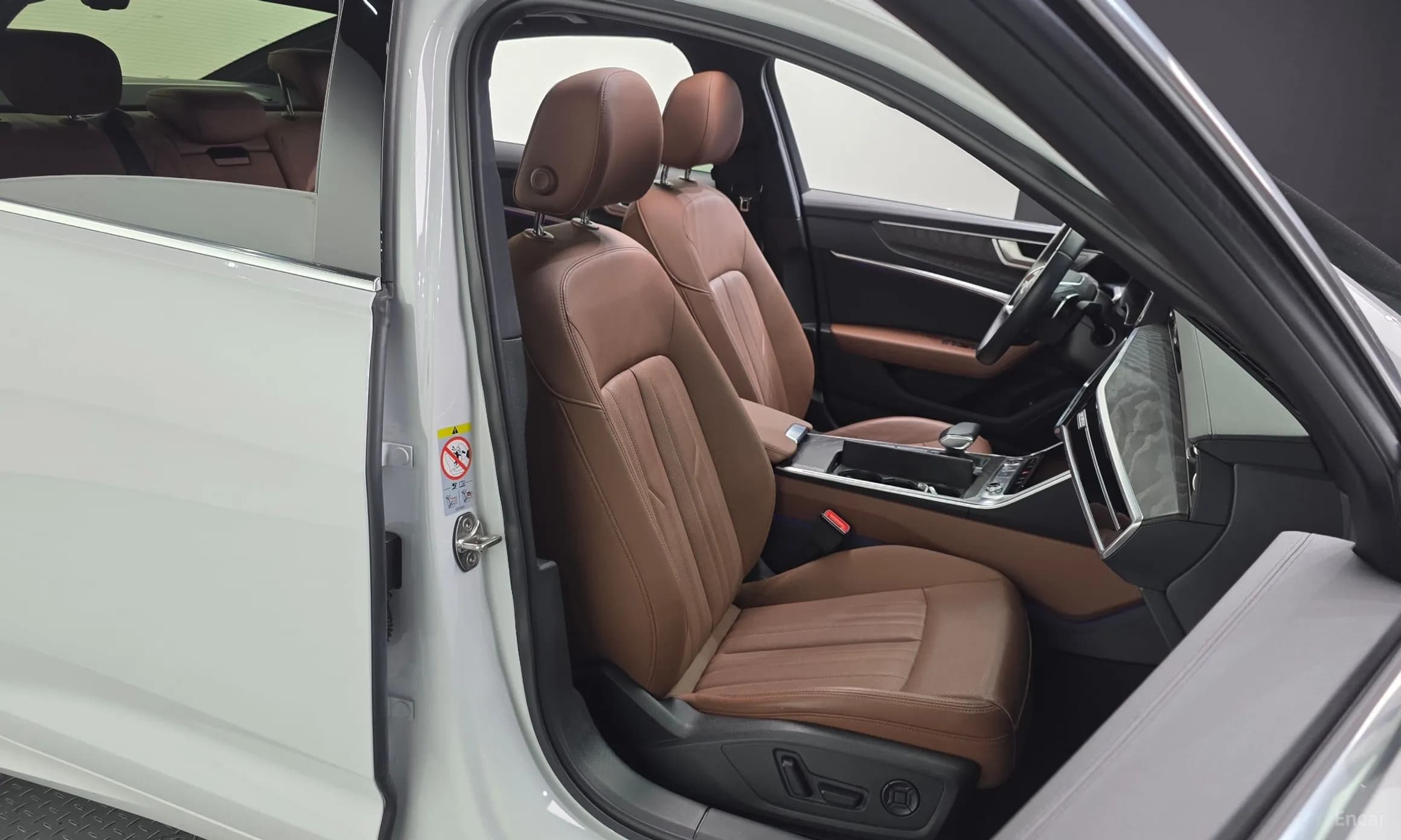 A6 (C8)