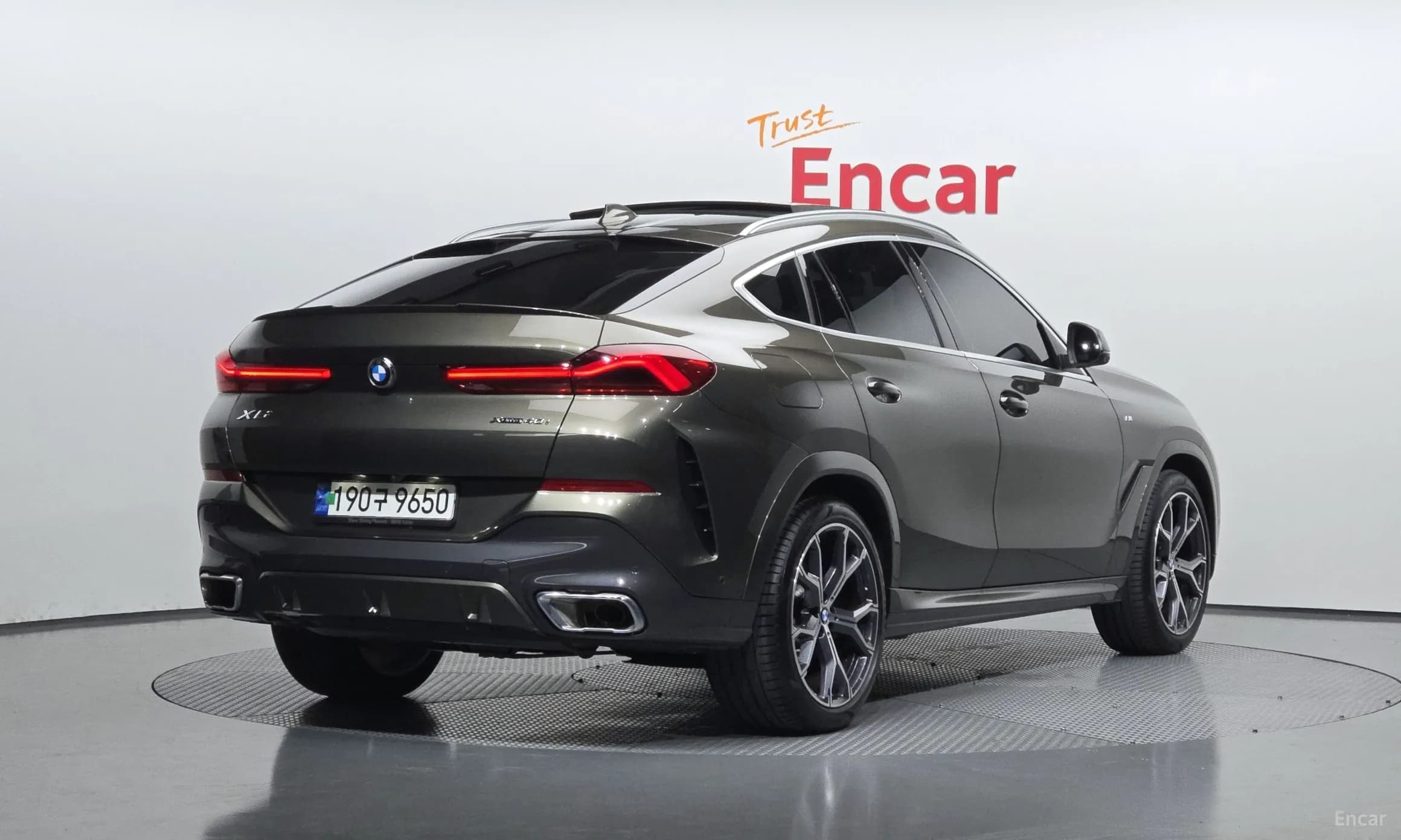 X6 (G06)