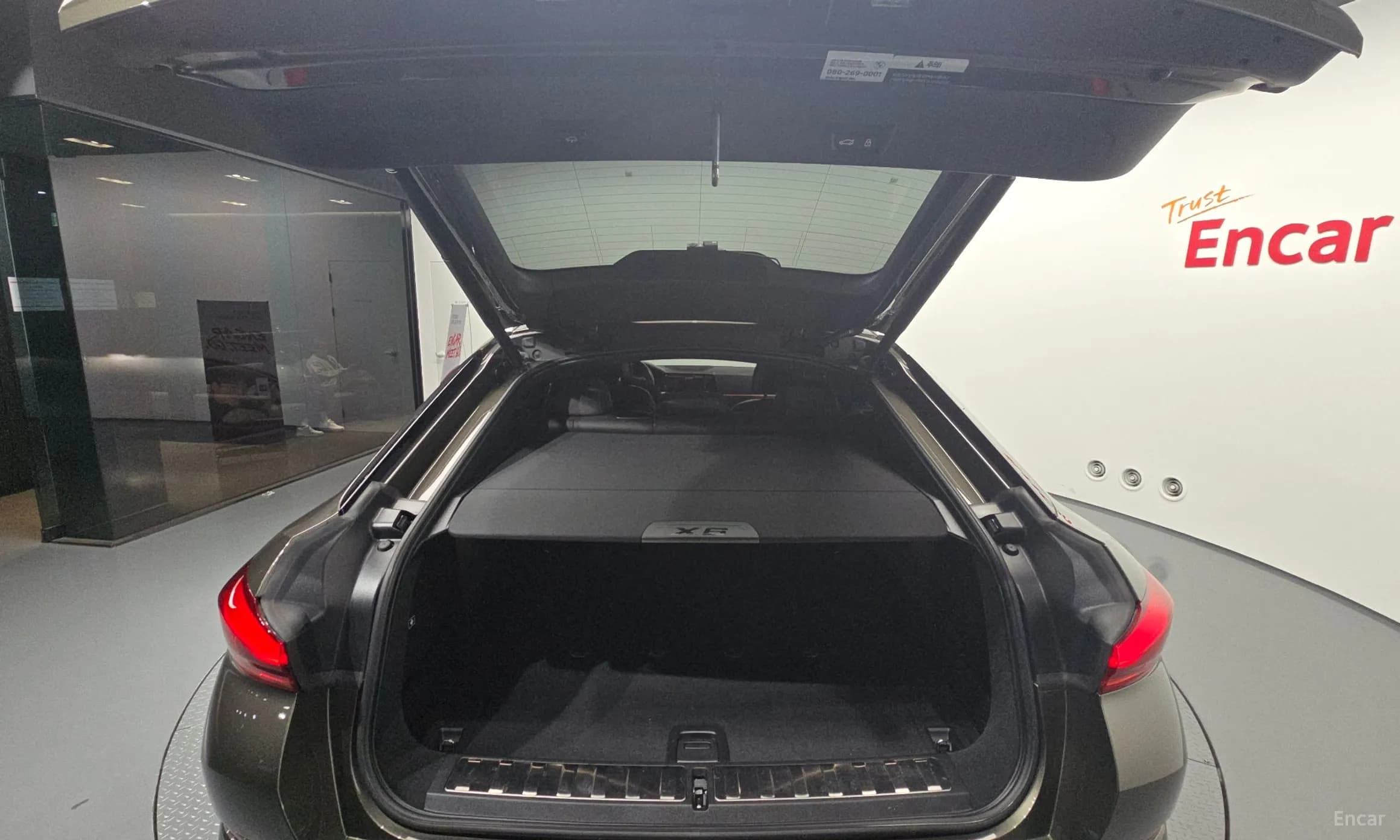 X6 (G06)