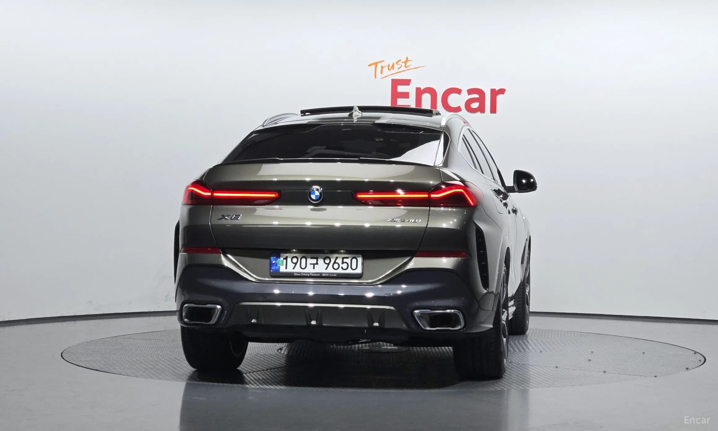 X6 (G06)