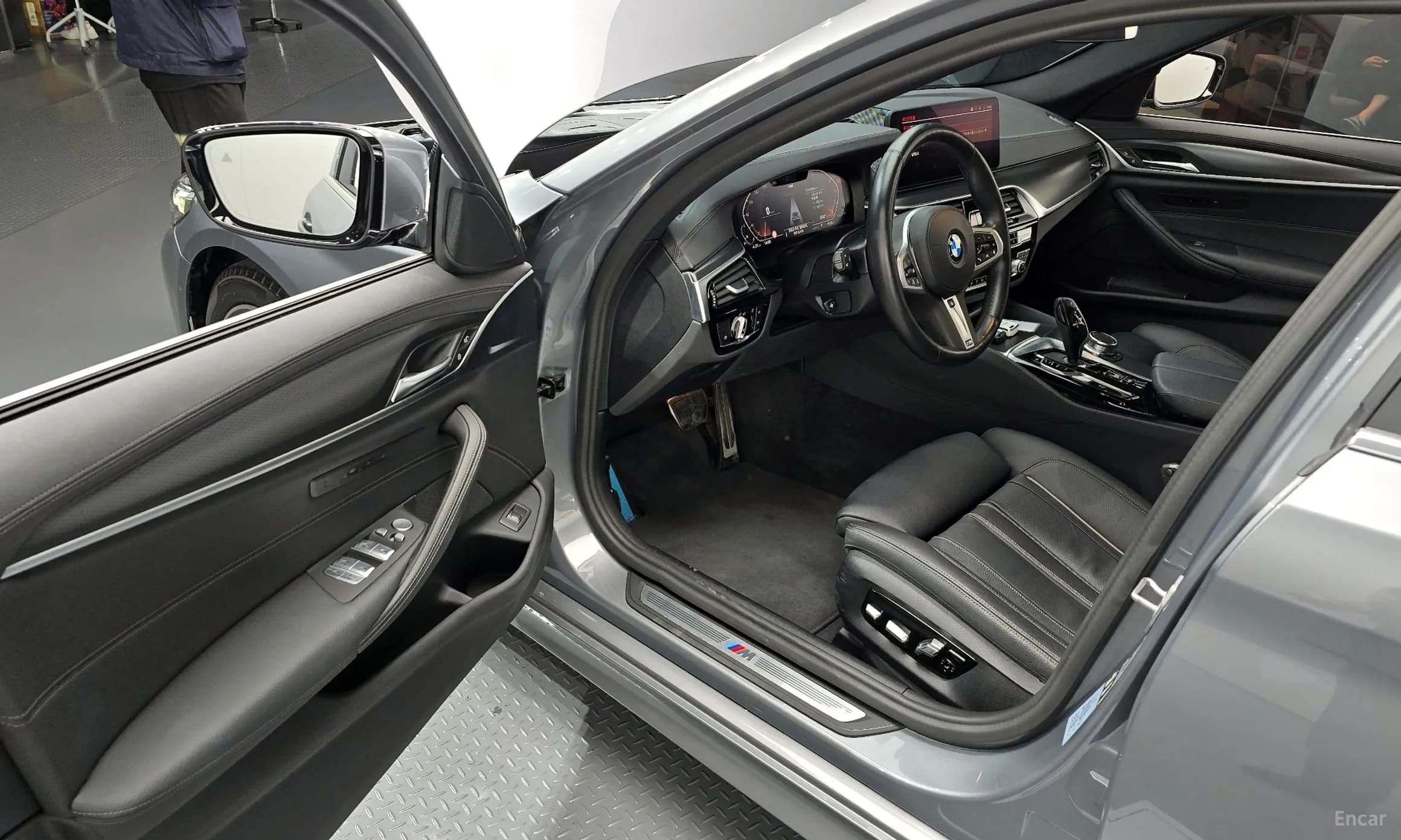 5 Series (G30)